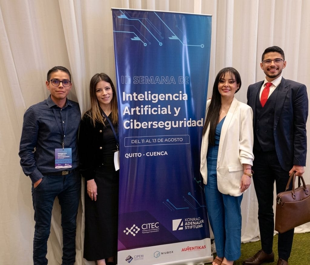 Becario del ICIC participó de la III Semana de Inteligencia Artificial y Ciberseguridad en Ecuador Gemini Generated Image uyei3vuyei3vuyei